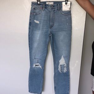NWT Abercrombie jeans